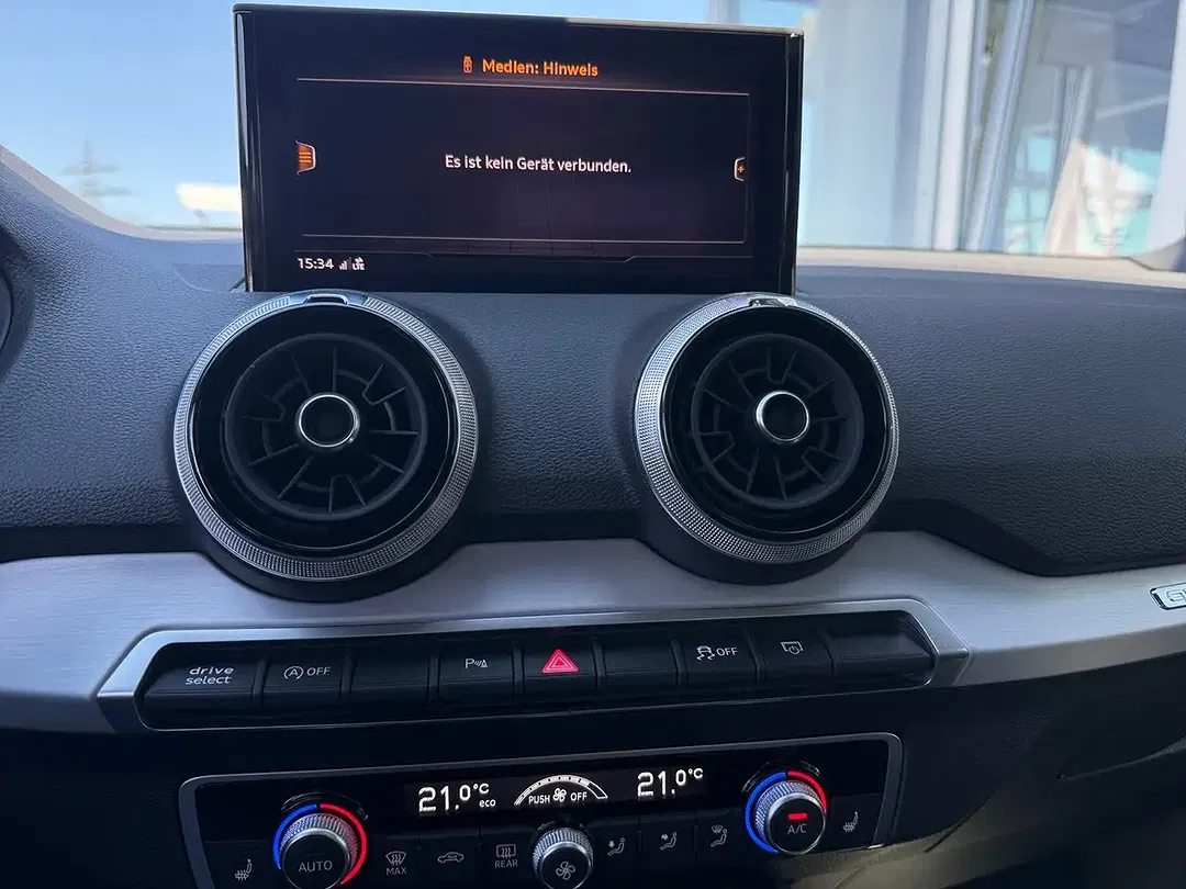 Audi SQ2 2.0 TFSI S tronic - Thumbnail 13