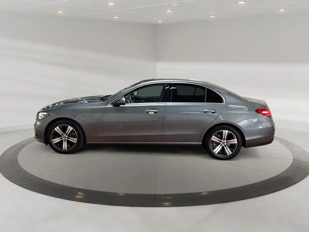 Mercedes-Benz C 180 MBUX Avantgarde - Thumbnail 4