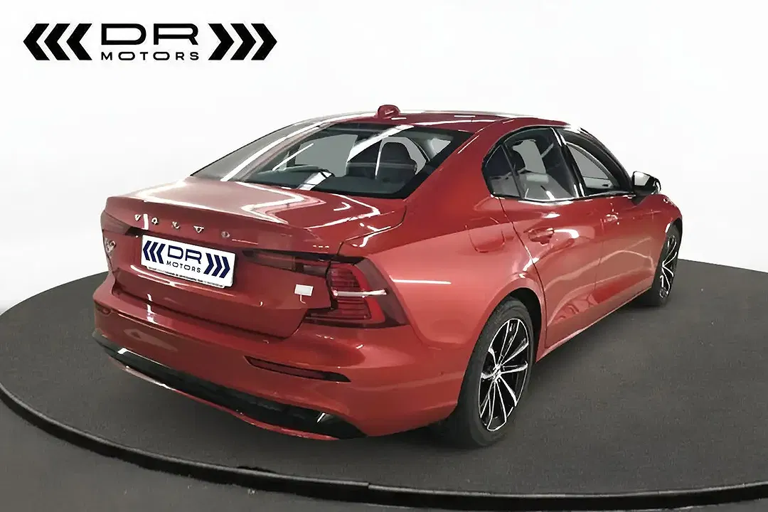 Volvo S60 T8 PHEV Inscription - Thumbnail 5