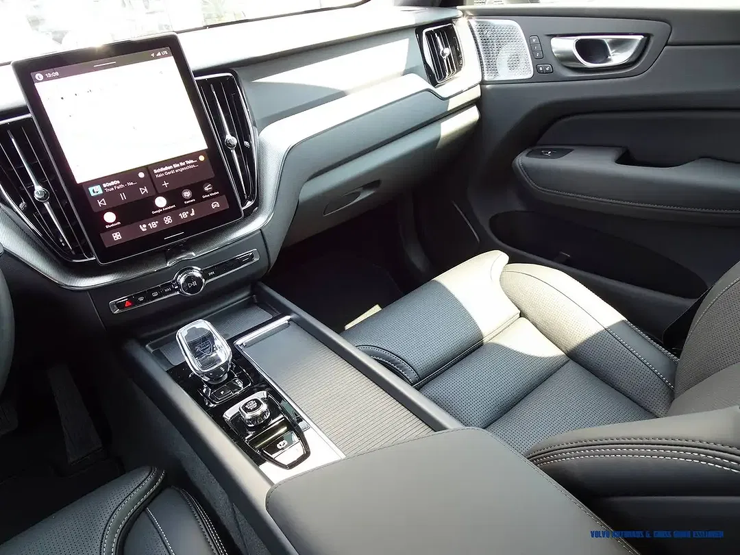 Volvo XC60 T6 AWD Edition Plus - foto 15