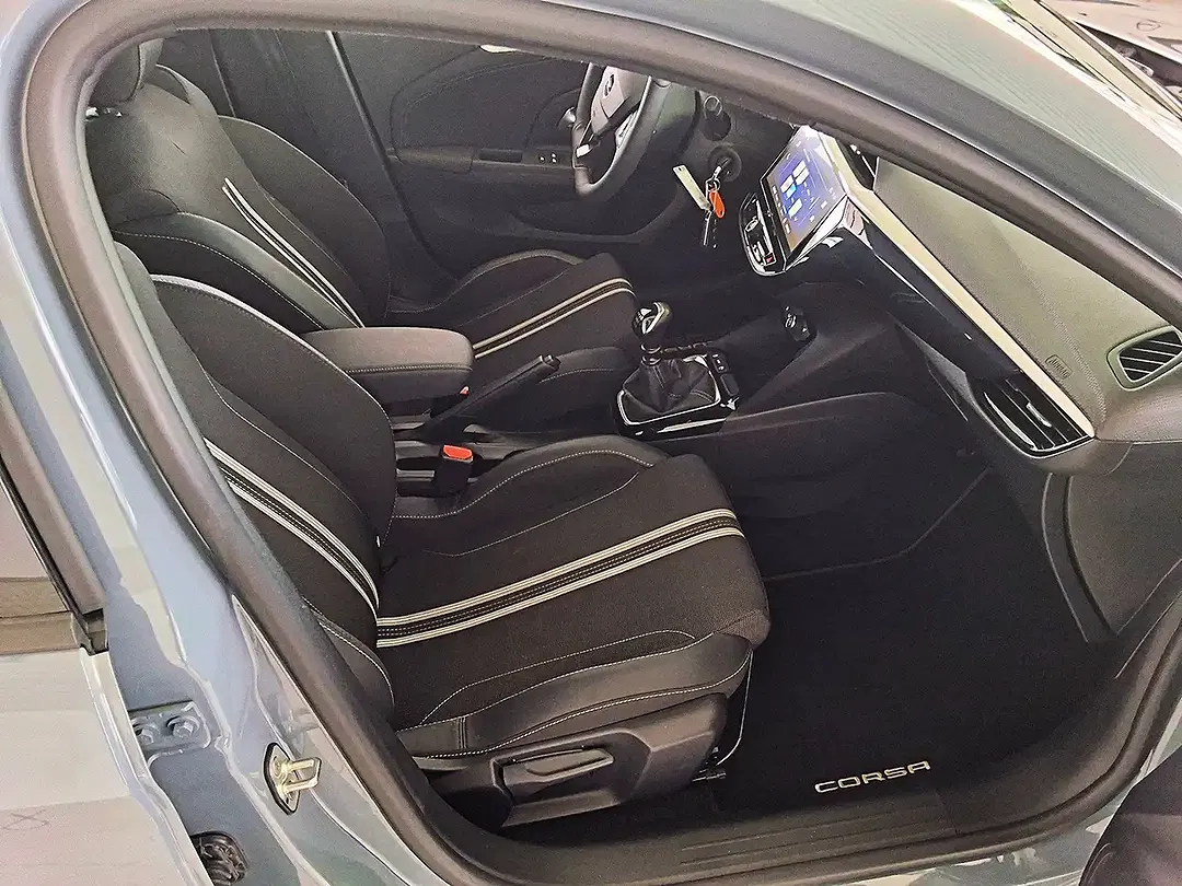 Opel Corsa 1.2 GS - Thumbnail 10