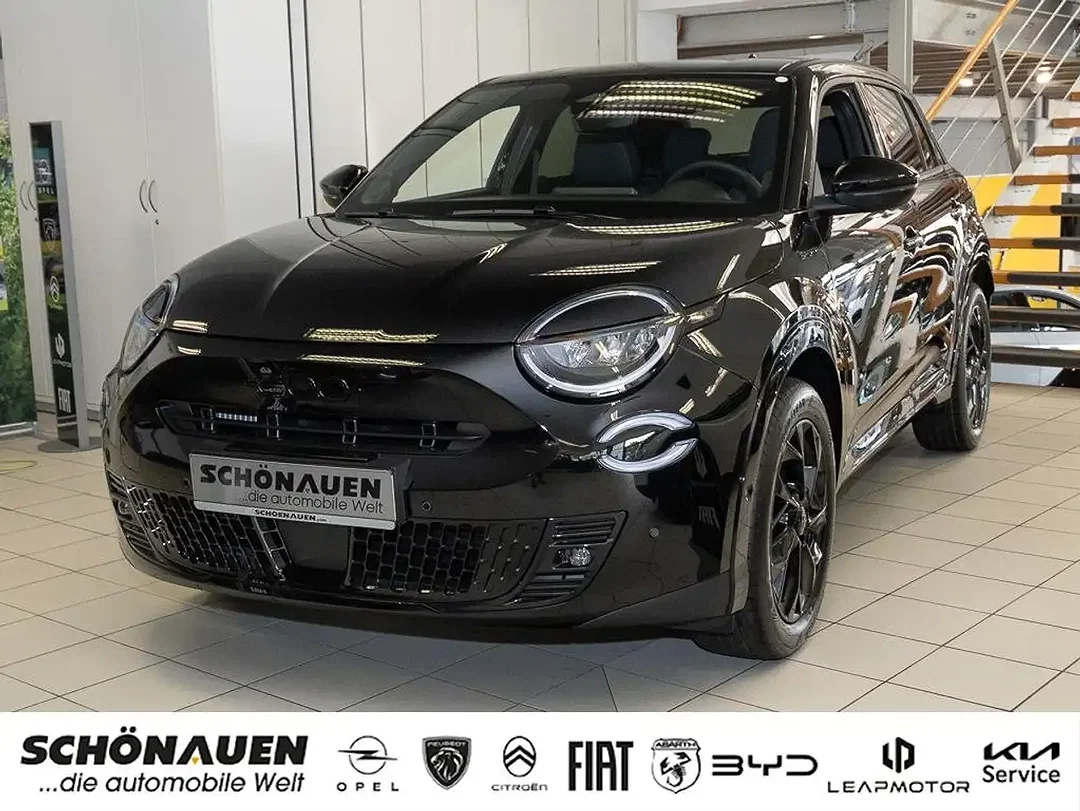 Fiat 600 Hybrid AUT Sport - Afbeelding 1