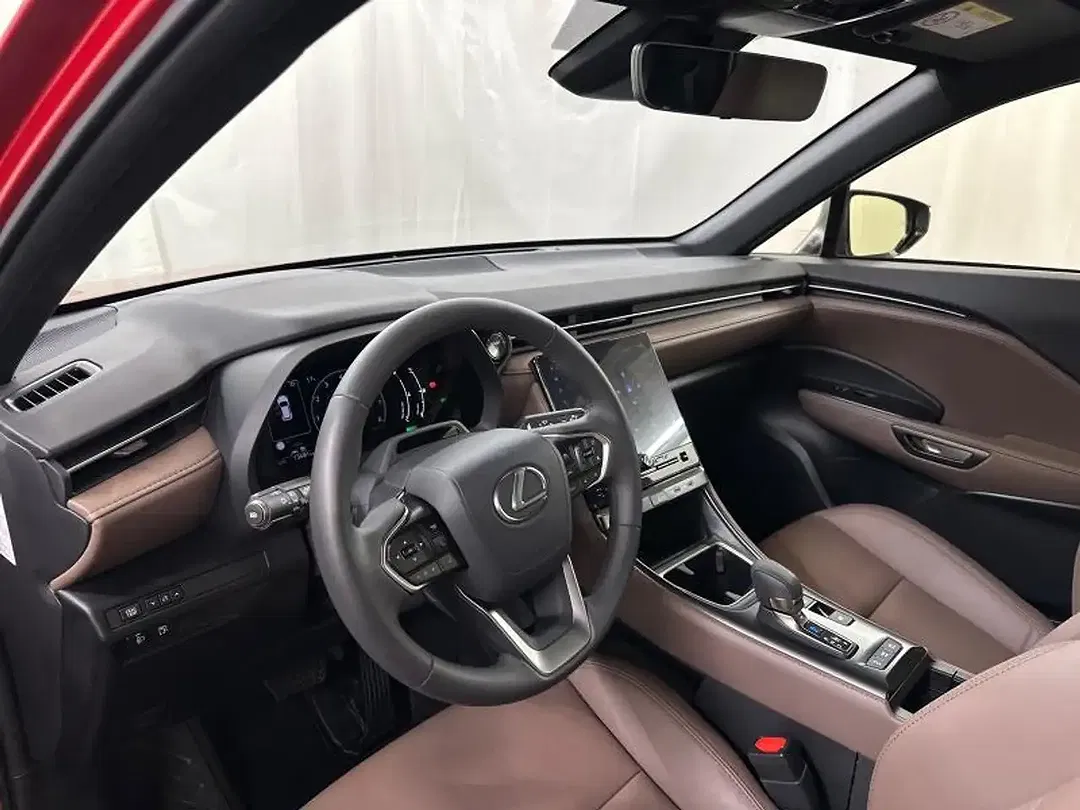 Lexus LBX Elegant - Thumbnail 18