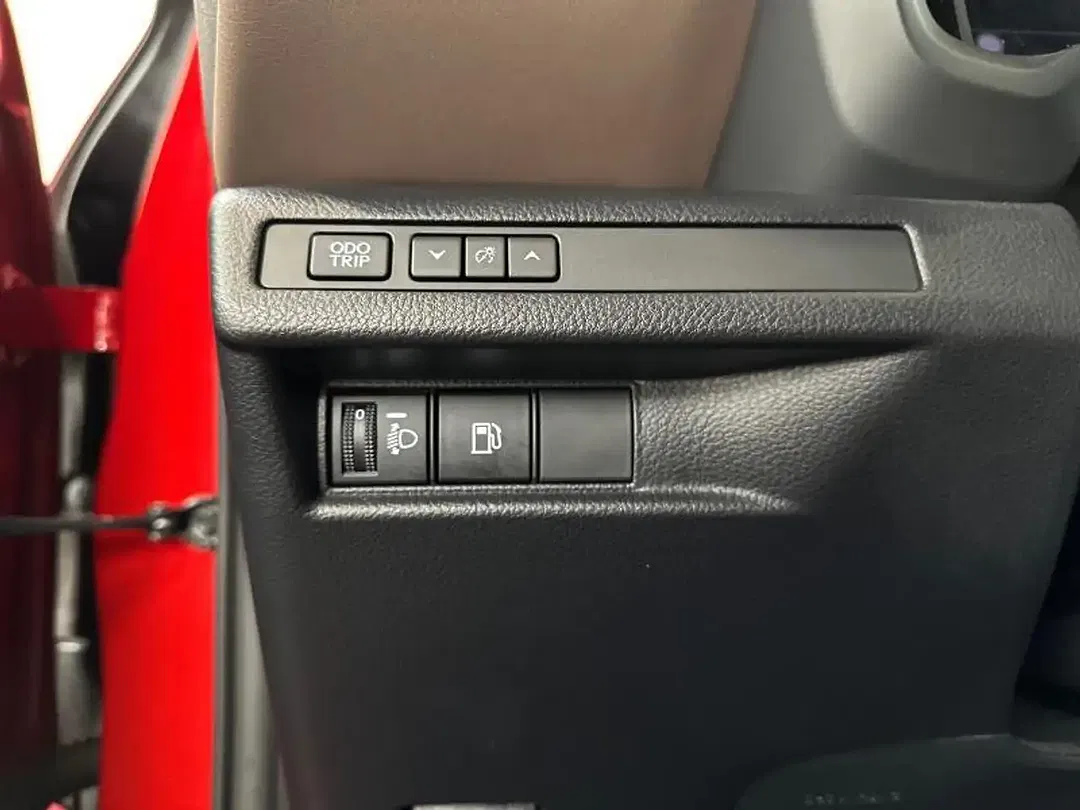 Lexus LBX Elegant - foto 25