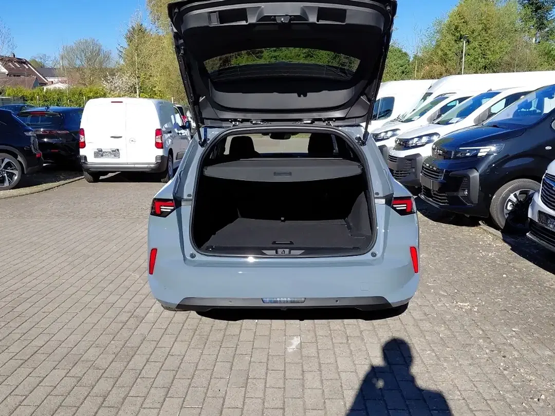 Opel Astra Edition - Thumbnail 5