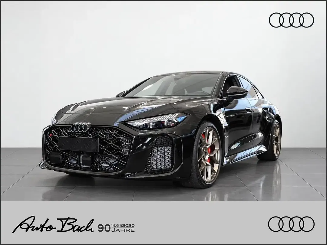 Audi RS5 - foto 1