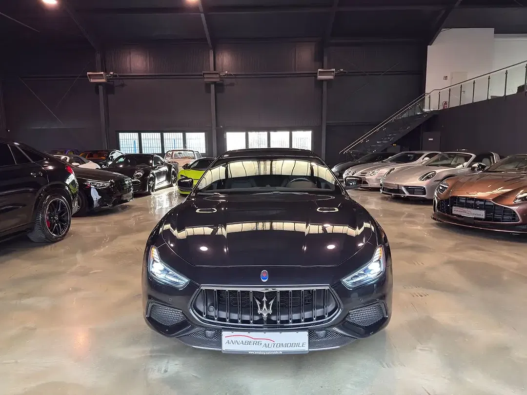 Maserati Ghibli Trofeo - Thumbnail 3