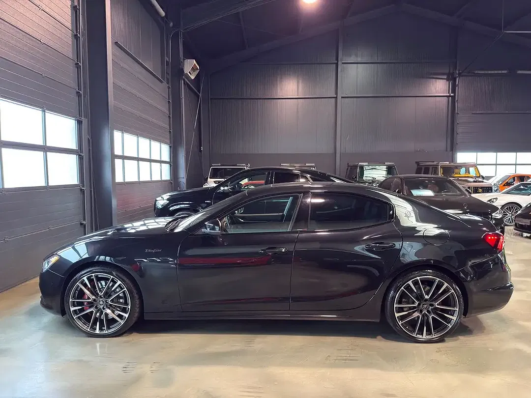Maserati Ghibli Trofeo - Thumbnail 7