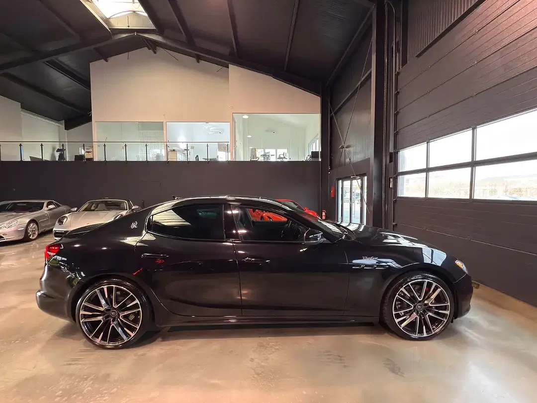 Maserati Ghibli Trofeo - Thumbnail 8