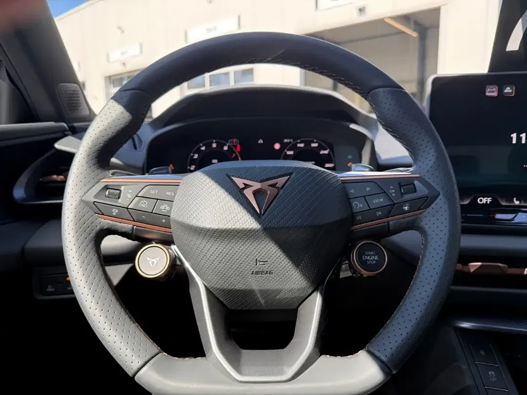 CUPRA Terramar 1.5 eTSI DSG Matrix LED DCC - Thumbnail 8