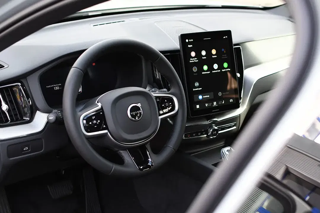 Volvo XC60 B5 AWD Edition - Thumbnail 10