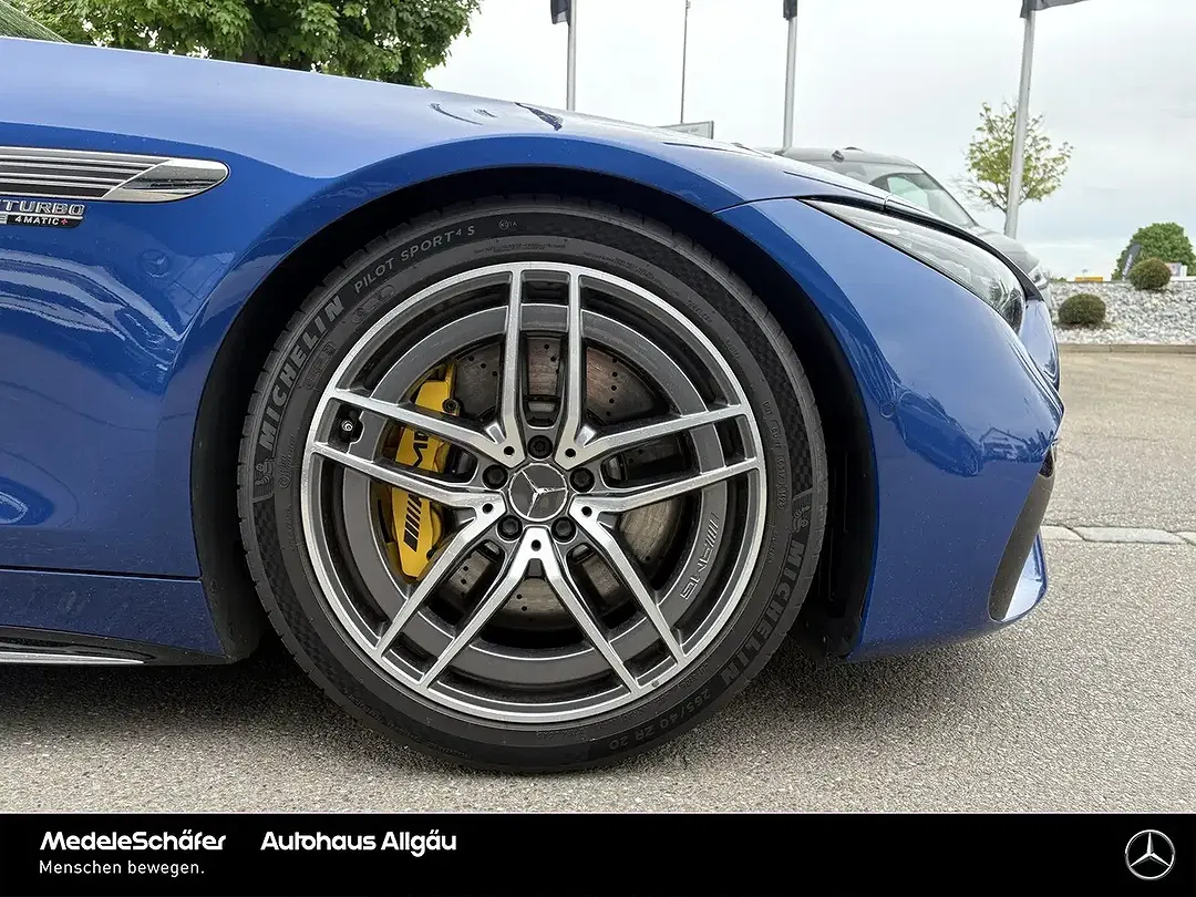 Mercedes-Benz SL 63 AMG 4MATIC Premium - foto 15