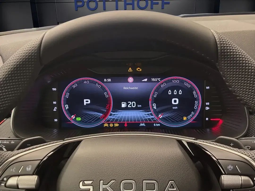 Skoda Kamiq DSG Monte Carlo - Thumbnail 12