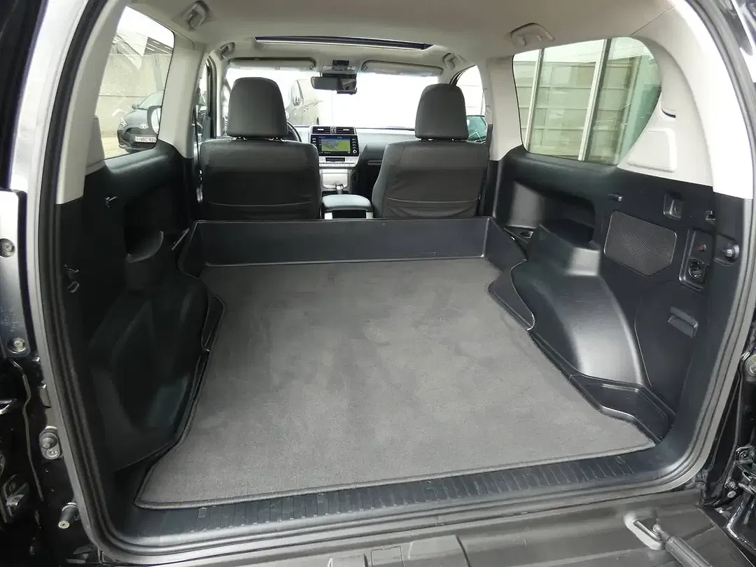 Toyota Land Cruiser Style - Thumbnail 11