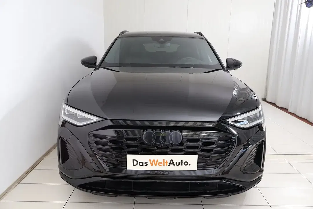 Audi Q8 55 e-tron quattro S line - foto 2