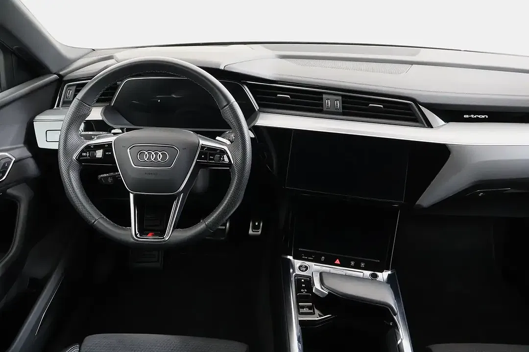 Audi Q8 55 e-tron quattro S line - Thumbnail 5