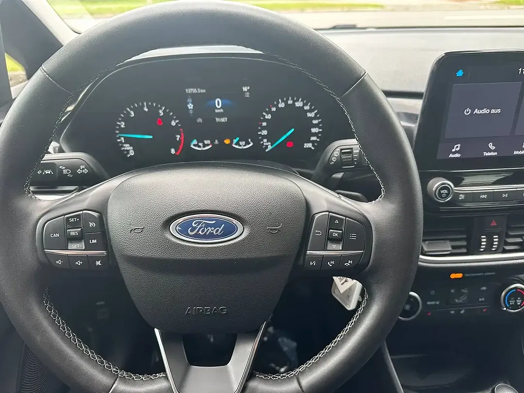 Ford Fiesta 1.1 Cool & Connect - Thumbnail 11