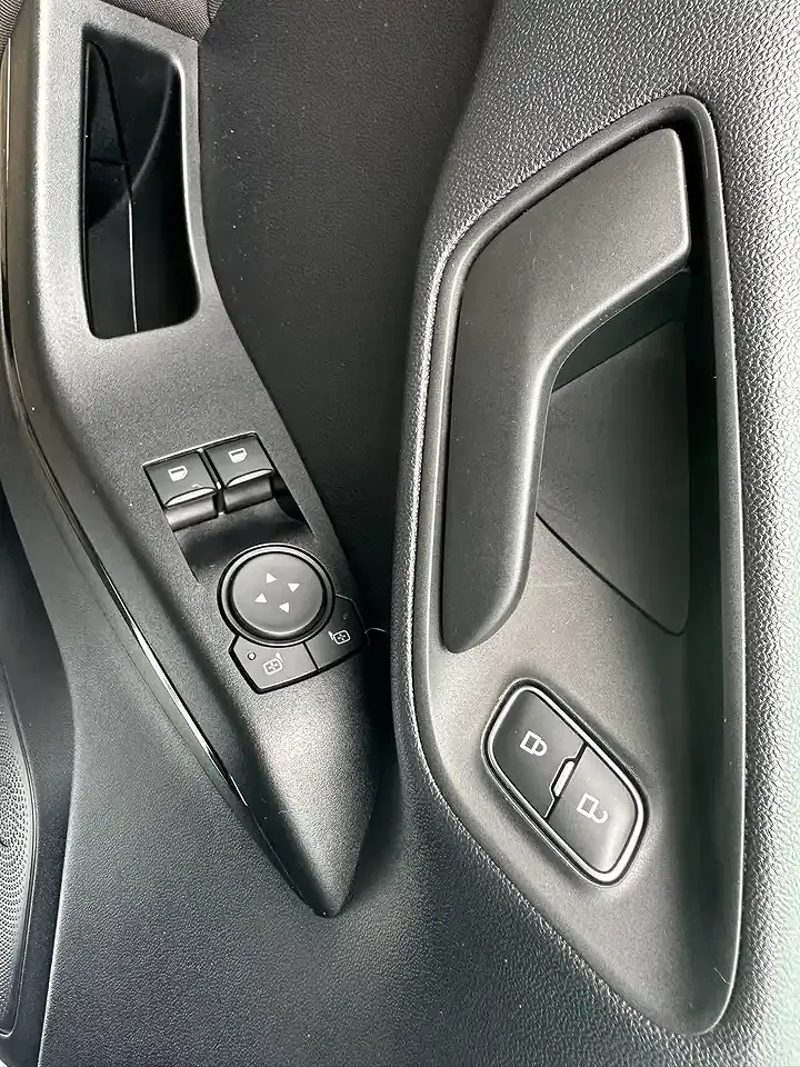 Ford Fiesta 1.1 Cool & Connect - Thumbnail 8