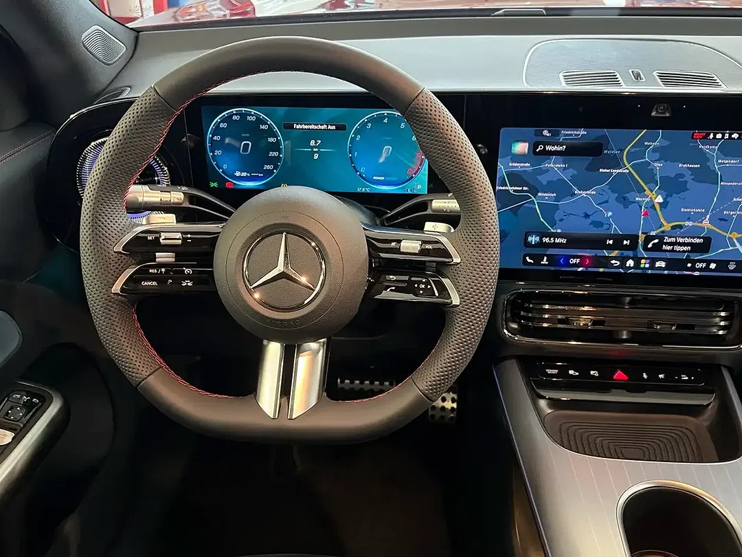 Mercedes-Benz GLB 200 AMG MBUX Night - Thumbnail 8