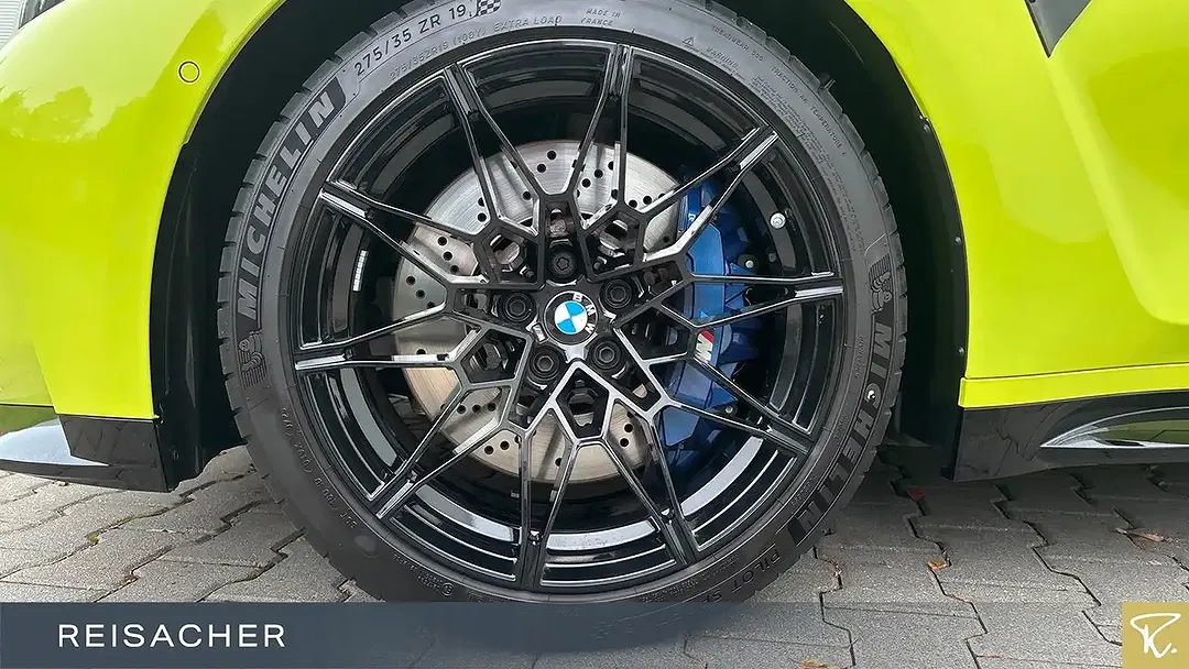 BMW M3 M xDrive Competition - Thumbnail 3