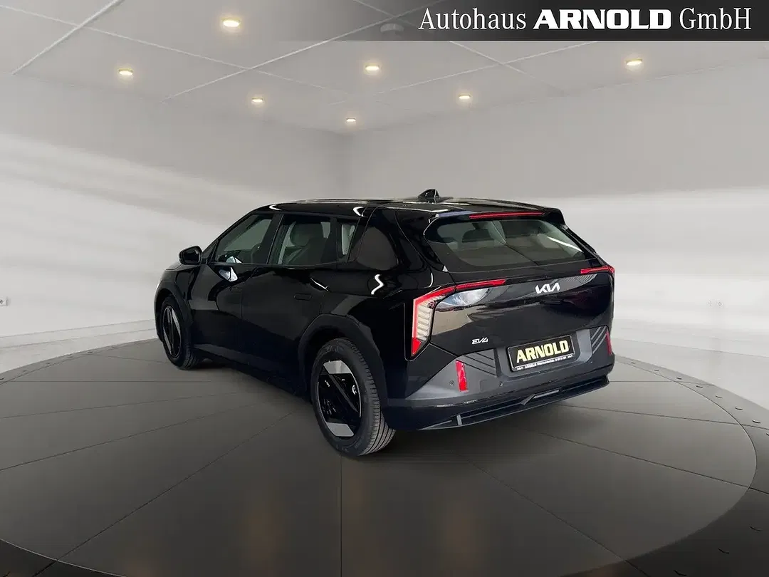 Kia EV4 Air - Thumbnail 3