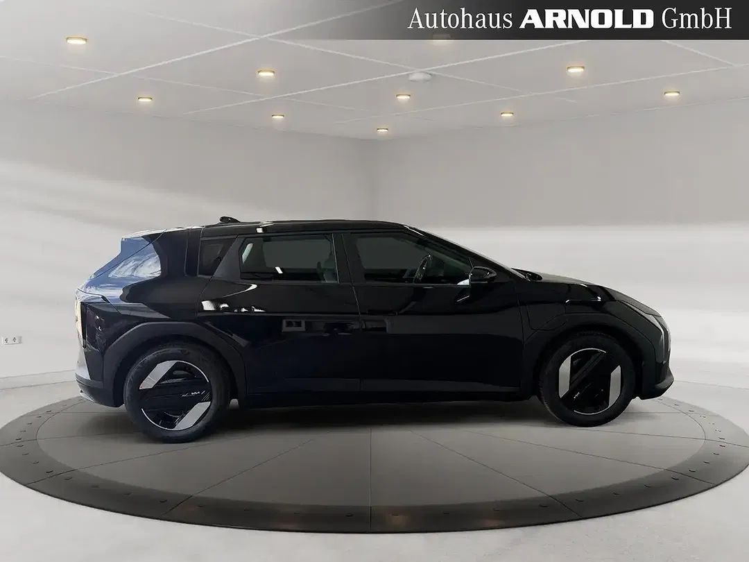 Kia EV4 Air - Thumbnail 5
