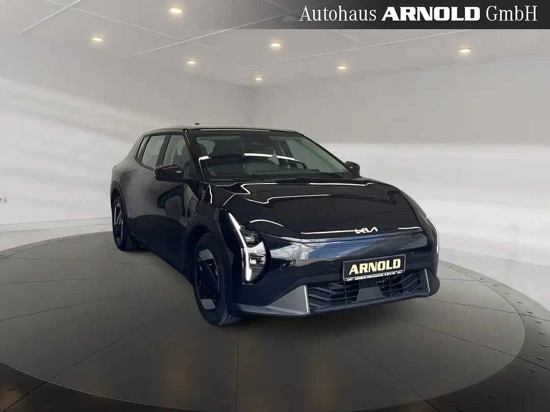 Kia EV4 Air - Thumbnail 6