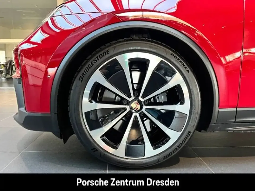 Porsche Macan Sport Chrono GTS - Thumbnail 13