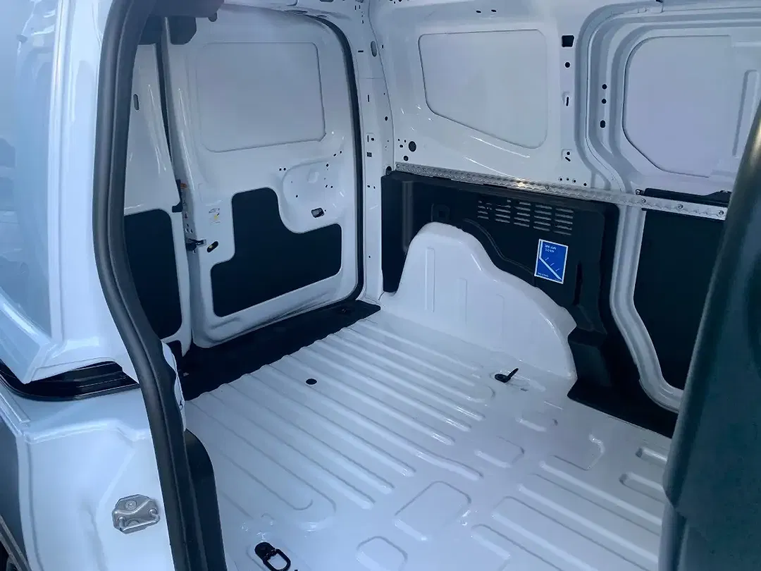 Ford Transit Courier Trend - Thumbnail 17