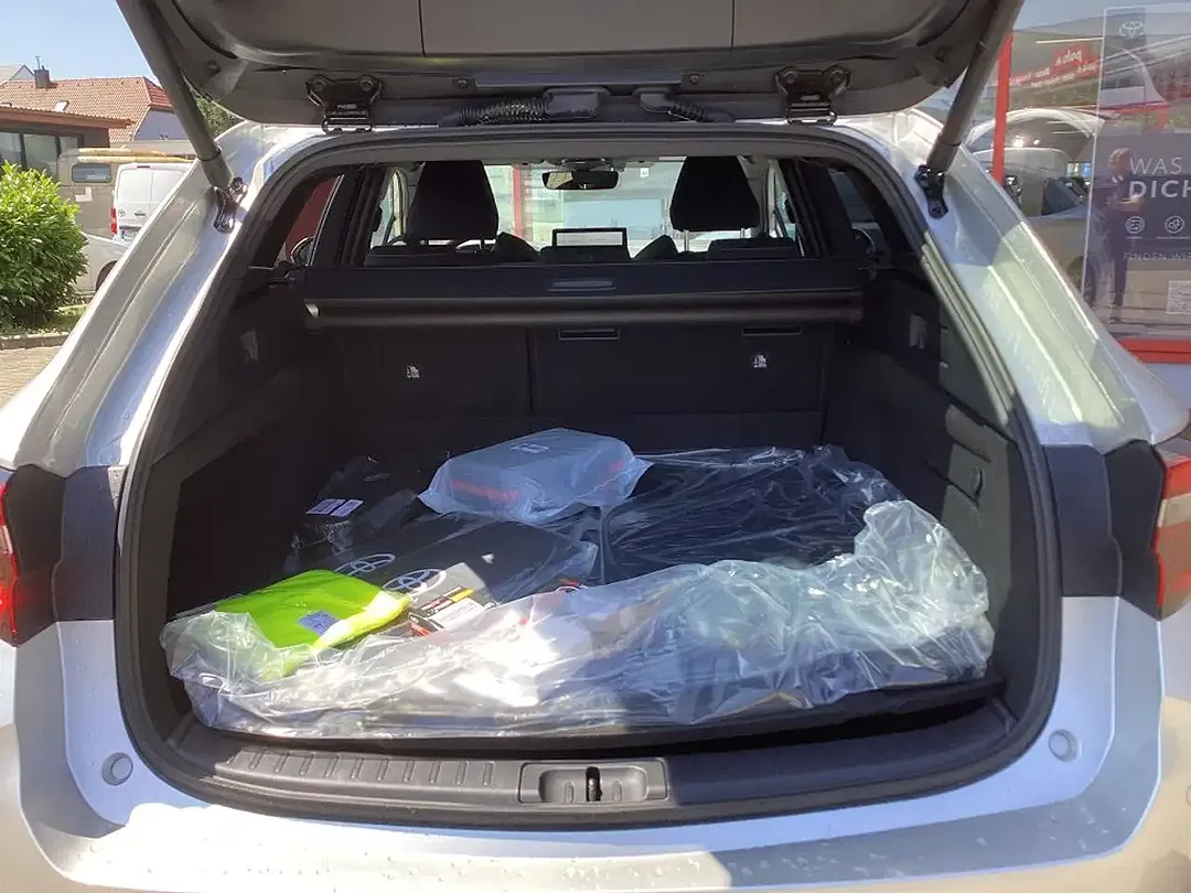Toyota Corolla Hybrid Teamplayer - foto 13