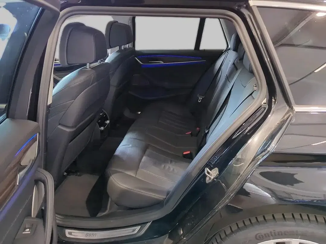 BMW 520 Luxury Line - Thumbnail 12