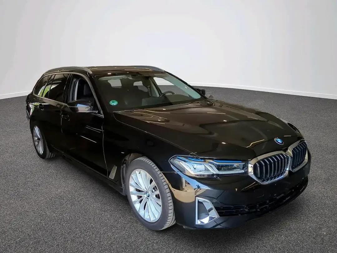 BMW 520 Luxury Line - Thumbnail 6