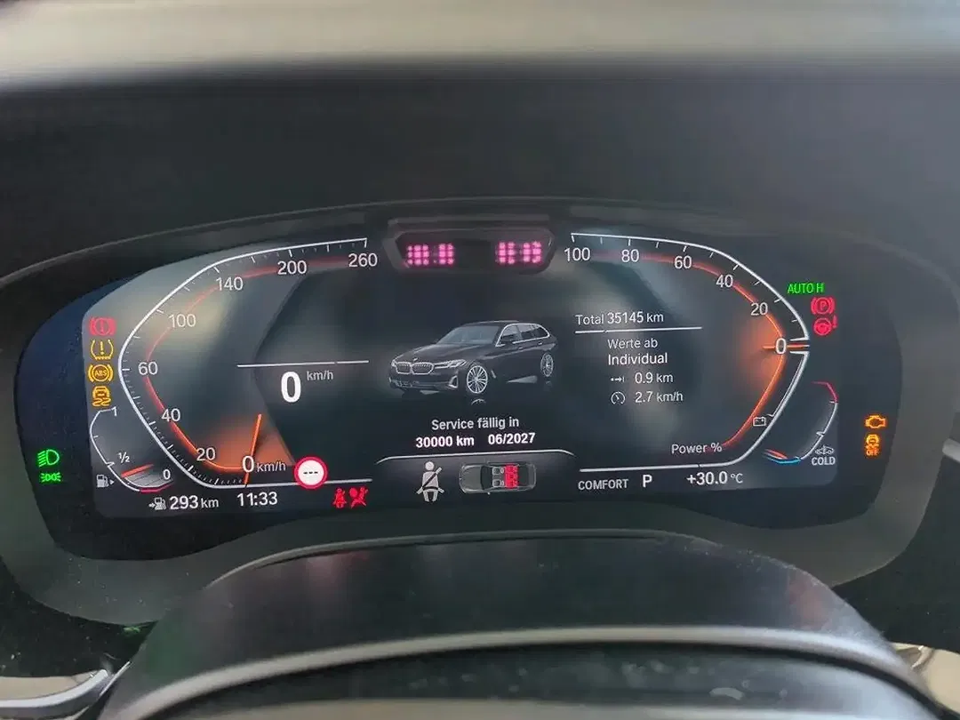 BMW 520 Luxury Line - Thumbnail 9