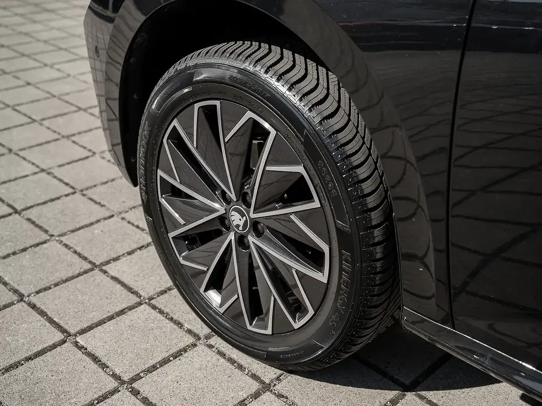 Skoda Kamiq 1.5 TSI DSG Tour - Thumbnail 5