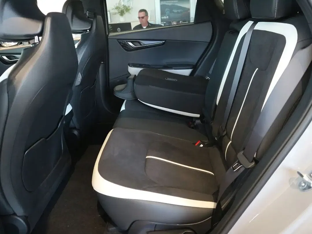 Kia EV6 84 kWh AWD GT-Line - Thumbnail 10