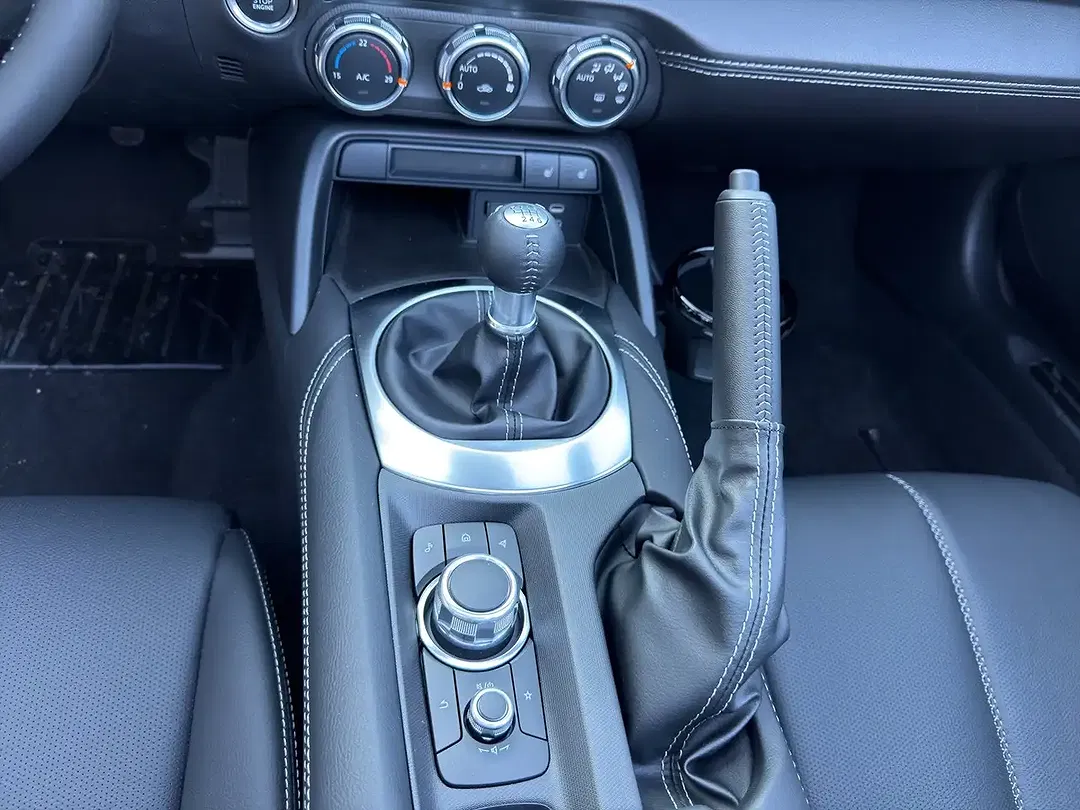 Mazda MX-5 6MT - Thumbnail 10