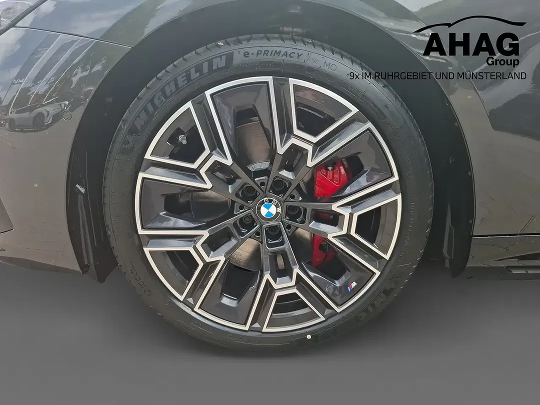 BMW i5 eDrive M Touring Pro - Thumbnail 12