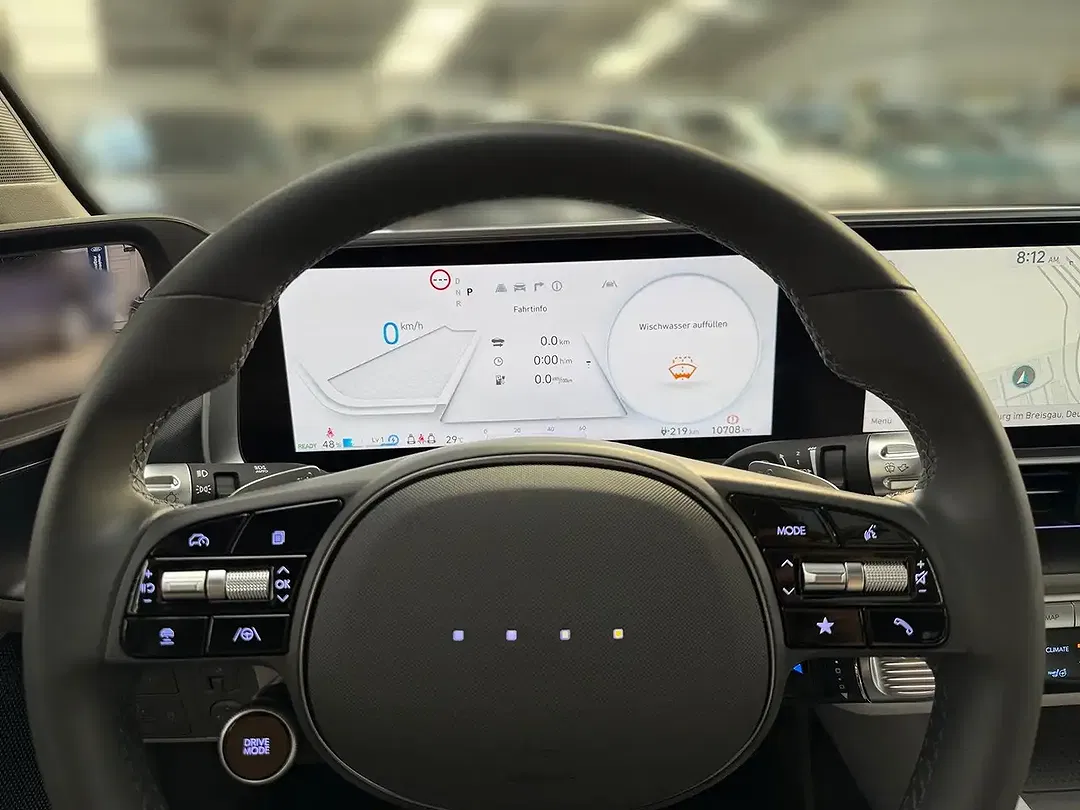 Hyundai IONIQ 6 UNIQ - Thumbnail 13
