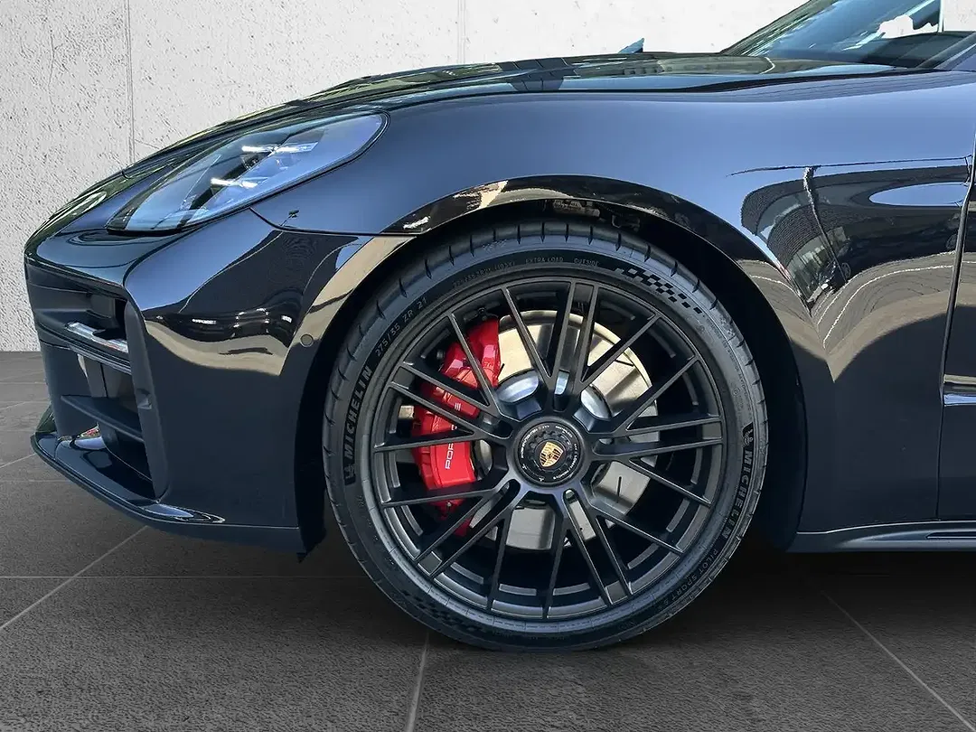 Porsche Panamera GTS - Thumbnail 6