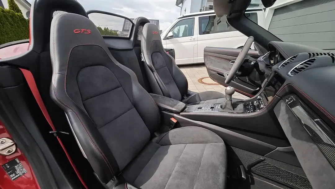 Porsche Boxster 4.0 Exclusive Series GTS - Thumbnail 21