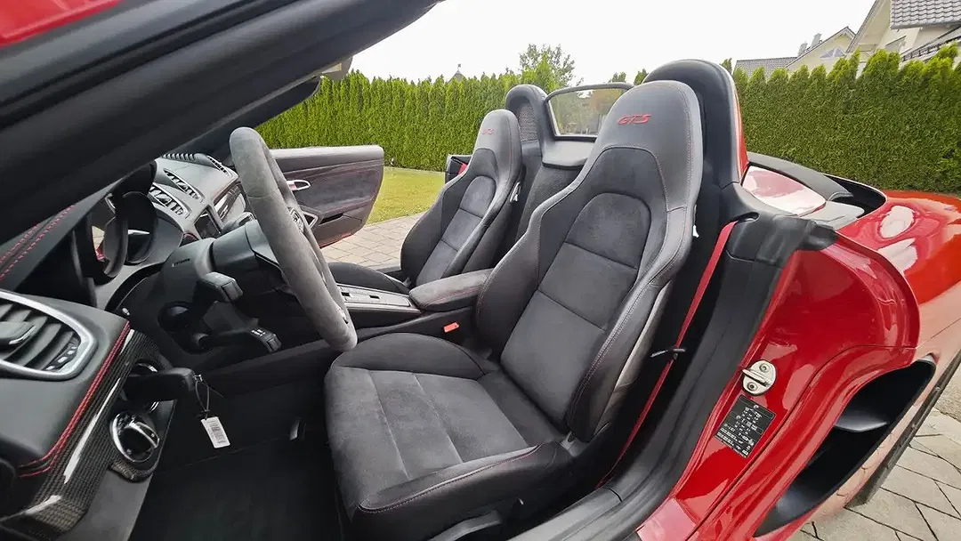 Porsche Boxster 4.0 Exclusive Series GTS - Thumbnail 23