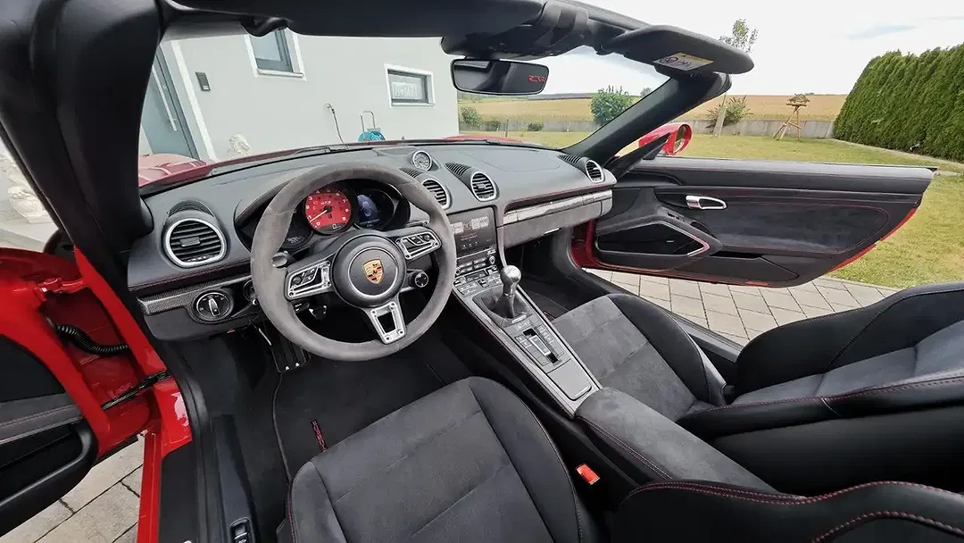 Porsche Boxster 4.0 Exclusive Series GTS - Thumbnail 24