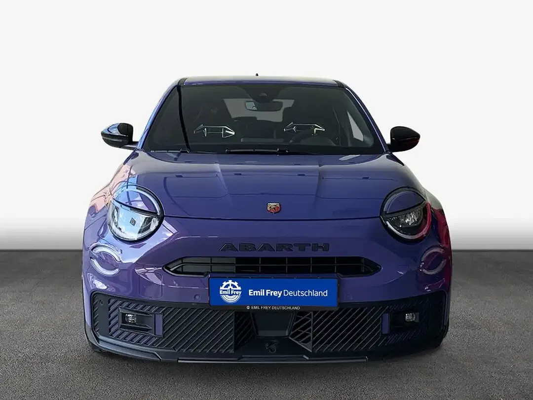 Abarth 600e Scorpionissima - Thumbnail 5