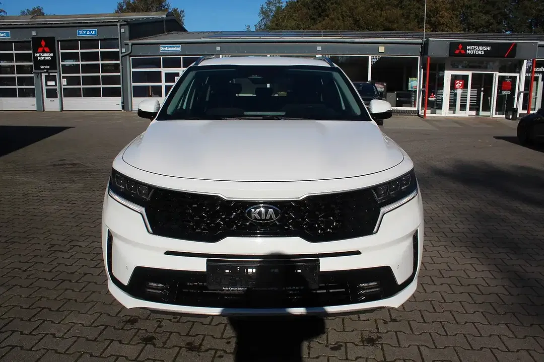 Kia Sorento PHEV Hybrid 4WD Vision - Thumbnail 3