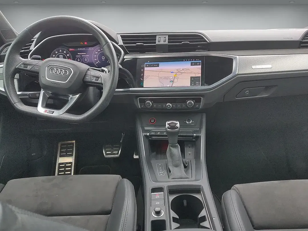Audi RS Q3 AUT Matrix LED Sportback - Thumbnail 9