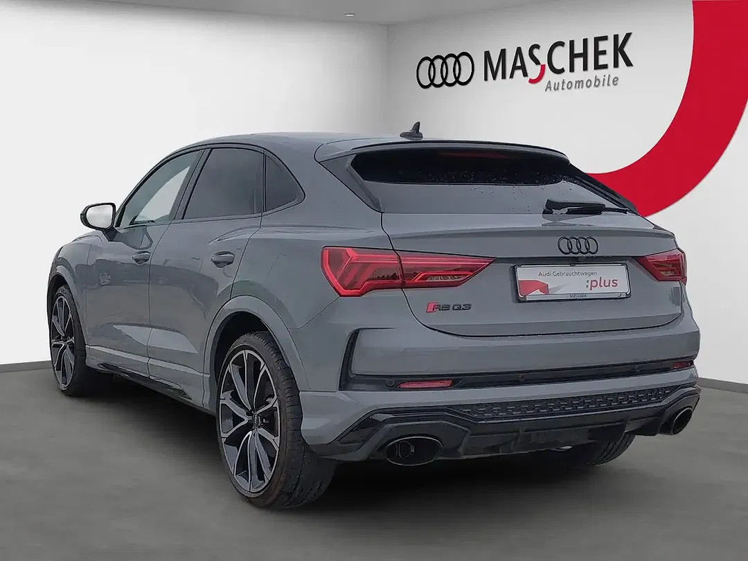 Audi RS Q3 AUT Matrix LED Sportback - Thumbnail 3