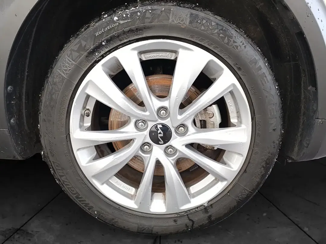 Kia Niro EV Vision - Thumbnail 5