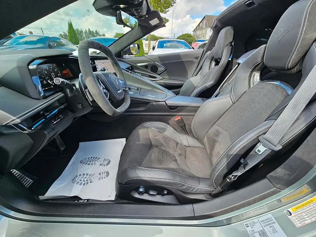 Corvette C8 Z51 3LT - Thumbnail 11