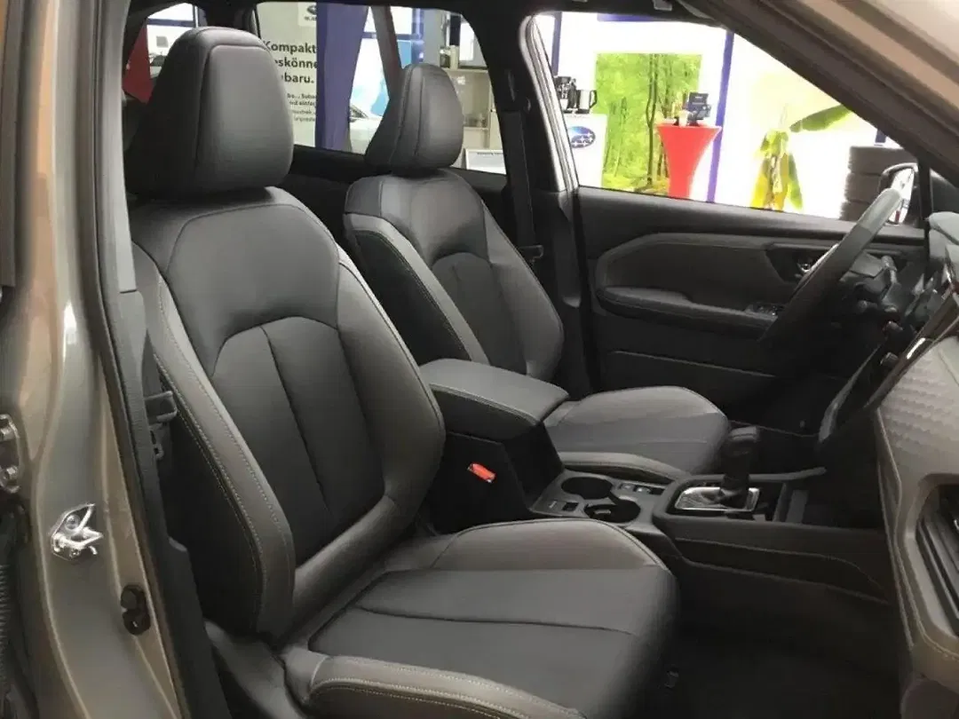 Subaru Forester 2.0 Edition Exclusive - Thumbnail 8