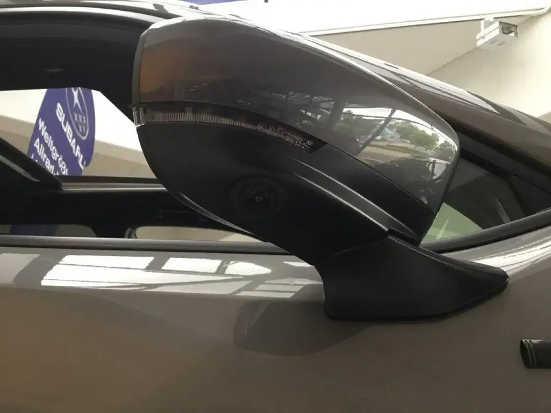 Subaru Forester 2.0 Edition Exclusive - Thumbnail 11